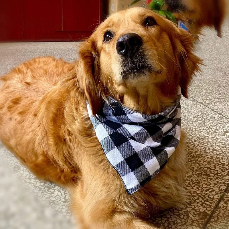 Classic Red Black Plaid Pet Dog Bandana Cat Puppy Pet Dog Accessories Pet Neckerchief Scarf Dog Saliva Towel