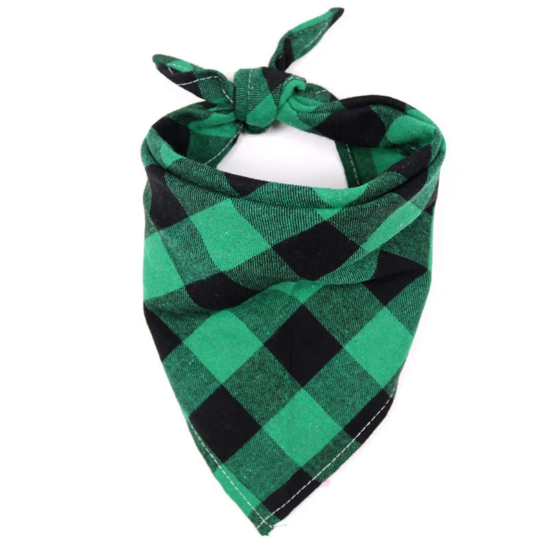 Classic Red Black Plaid Pet Dog Bandana Cat Puppy Pet Dog Accessories Pet Neckerchief Scarf Dog Saliva Towel